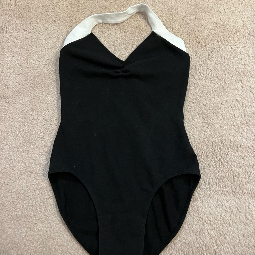 Brand new sansha leotard fits size M ish